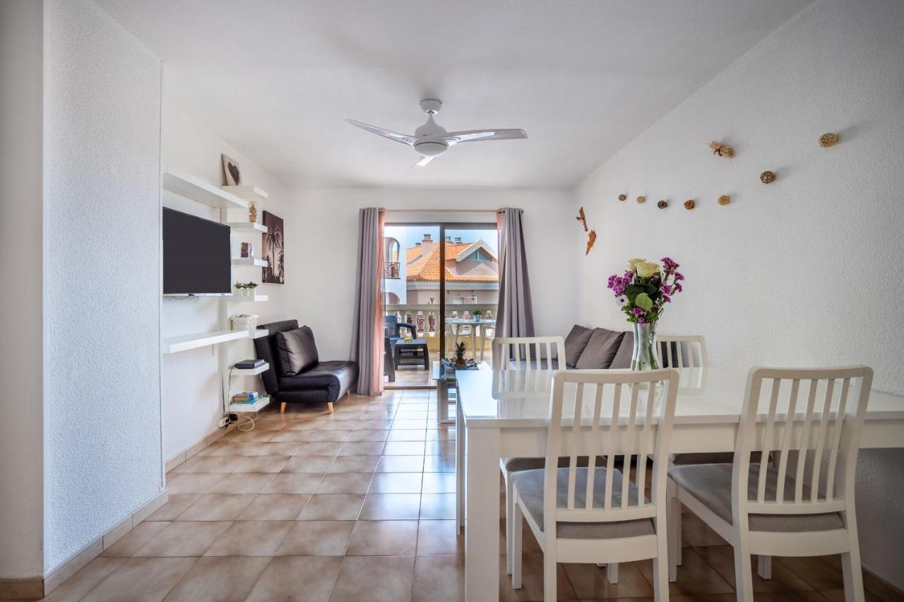 Castle Harbour Phoebe'S Flat Los Cristianos By Lovetenerife Екстер'єр фото